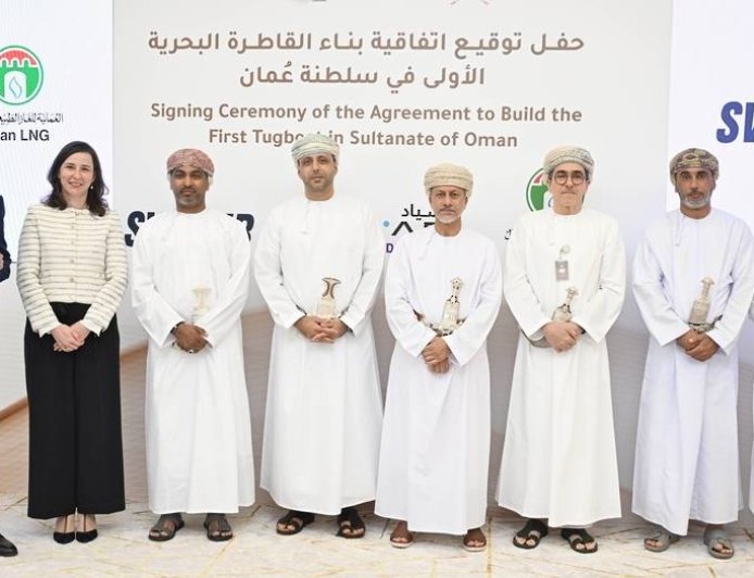 بمشاركة عالمية ...بناءُ أوّل قاطرة بحريّة في سلطنة عُمان