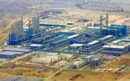 صحار العُماني يرسخ مكانته كمركز عالمي للاستثمارات في الصناعات البتروكيماوية