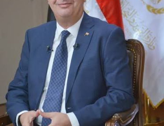 حملات رقابية بالمقطم تكشف مخالفات جسيمة بعدد من المطاعم والمحال التجارية