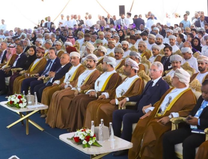 لتزايد الثقة الدولية بالبيئة الاستثمارية.... 50 فرصة استثمارية جديدة بمنتدى صحار 2026