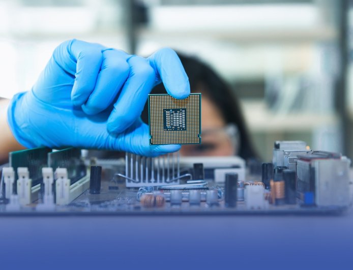 عُمان على أعتاب تحول استراتيجي لتصبح مركزًا واعدًا في صناعة أشباه الموصلات