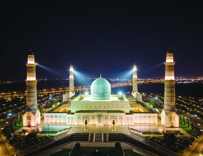 سلطنة عُمان تستعد لاستقبال شهر رمضان عبر مبادرات تعزز روح التكافل بين المجتمع