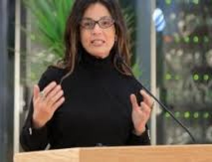 تعزيز الثقافة الوطنية أولوية خطة وزيرة الثقافة بالمرحلة المقبلة