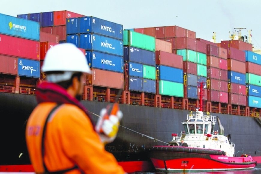 سلطنة عُمان تسجل أداء إيجابيا في التجارة الخارجية العام الماضي