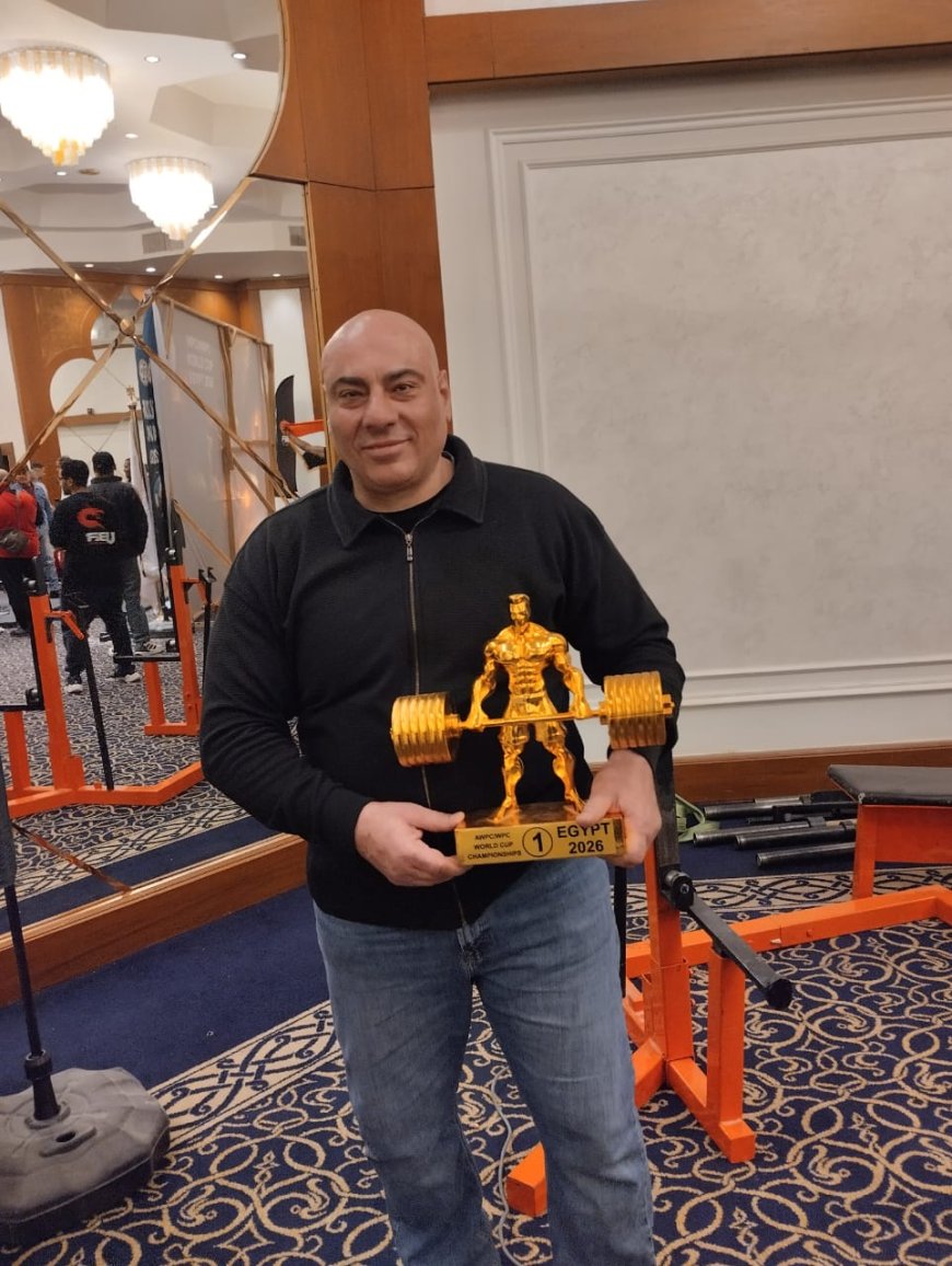 الكابتن محمد سليمان… بطل العالم في القوة البدنية يرفع علم مصر أربع سنوات متتالية