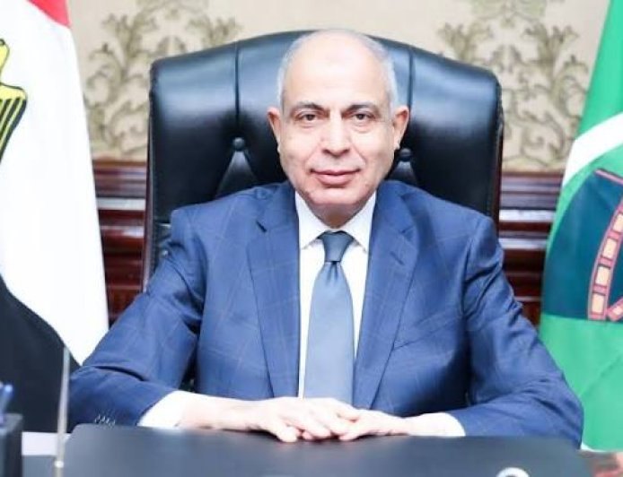 انقطاع مياه الشرب المتكرر يثير استياء أهالي قرية البرشا .