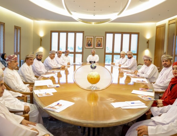 بدر البوسعيدي: عُمان ترفض دعم حرب تفتقر إلى الشرعية وتتمسك بالدبلوماسية