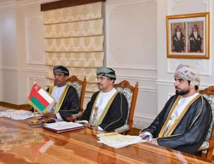 خلال اجتماع استثنائي لمجلس التعاون لدول الخليج العربية سلطنة عُمان تؤكد ضرورة أن يكون الخطاب الإعلامي متوازنًا ومسؤولًا يعزز الاستقرار