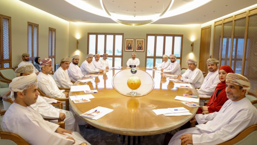 بدر البوسعيدي: عُمان ترفض دعم حرب تفتقر إلى الشرعية وتتمسك بالدبلوماسية