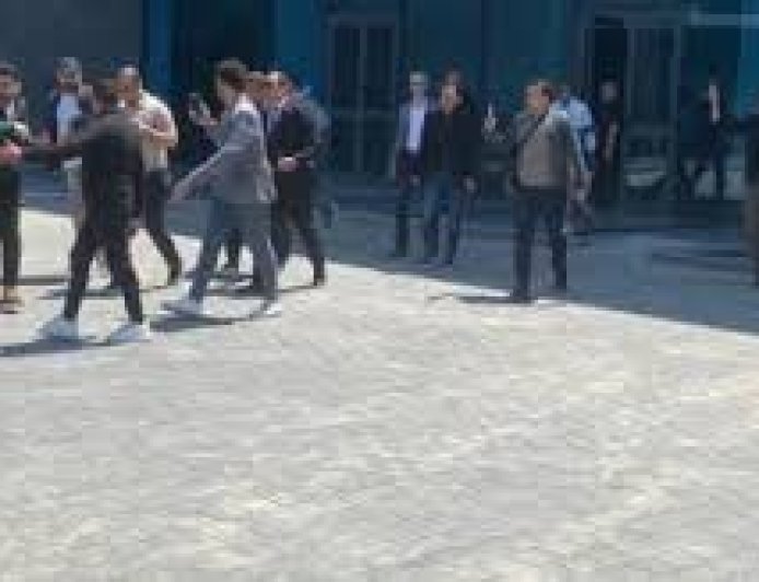 وفد الأهلى يغادر اتحاد الكرة وإلغاء جلسة استماع غرفة الفار