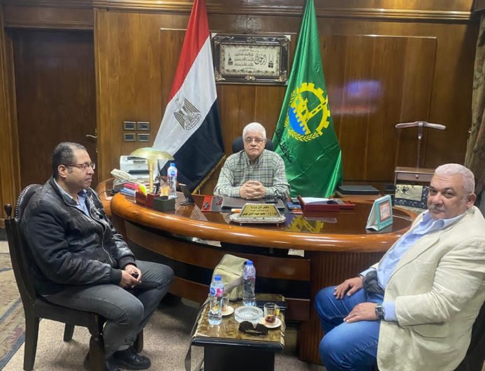 شبرا الخيمة على خريطة الصناعة.. رئيس المدينة: لا تهاون مع أي مخالفات تمس صحة المواطن.