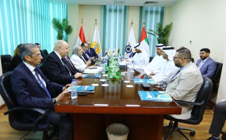 سفير الإمارات يشارك في حلقة نقاشية على هامش مراسم توقيع عقد شراكة بين مجموعة عرب لاب لتكنولوجيا الصناعات الدوائية ومجموعة اكديما  ‏‎