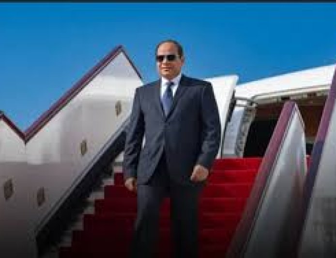 الرئيس السيسى يصل عنتيبى فى مستهل زيارة رسمية إلى أوغندا