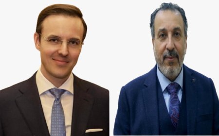 تهنئة من الخريجين في العيد الوطني الروسي
