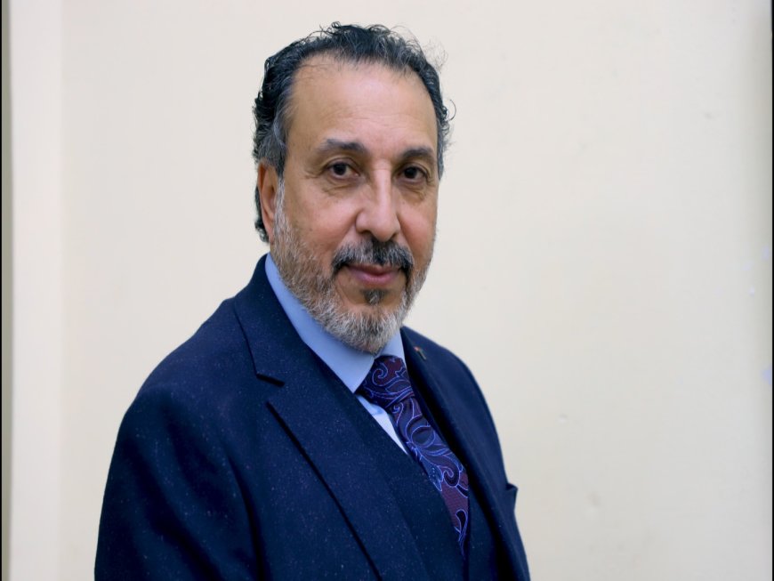 بدعوة من اتحاد الكتاب ندوة العلاقات الثقافية بين مصر و روسيا