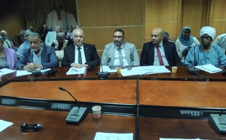 جهاز تنظيم مرفق مياه الشرب والصرف الصحي وحماية المستهلك  والاتحاد العام للجمعيات والمؤسسات الأهلية ينظمان ندوة توعوية لتعزيز الشراكة المجتمعية ونشر الوعي بقانون المياه